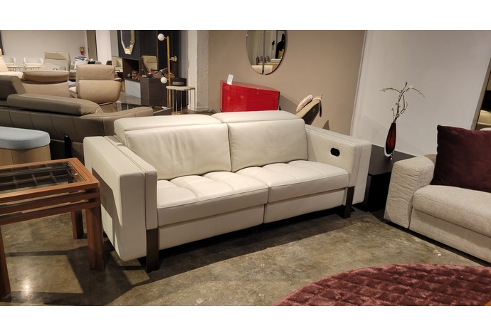 Vici Sofa