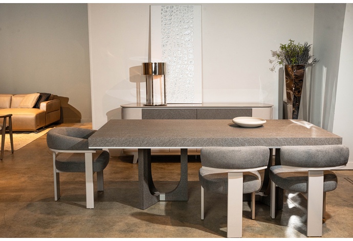 Hannah Extension Dining Table