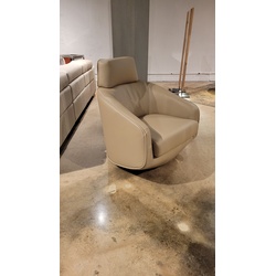 Sulu I Swivel Chair