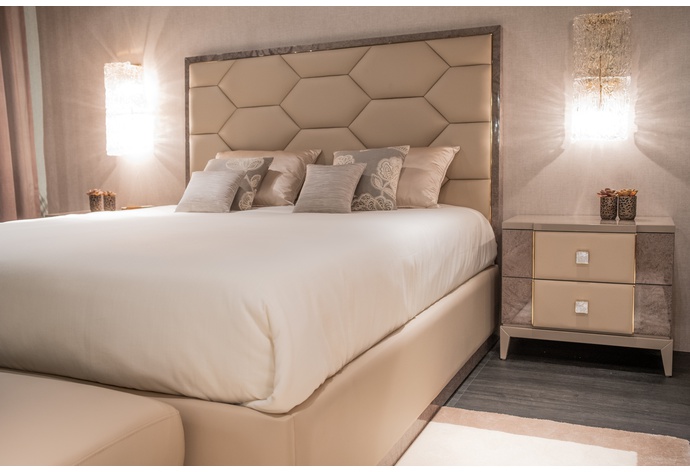 Scarlett Nightstand